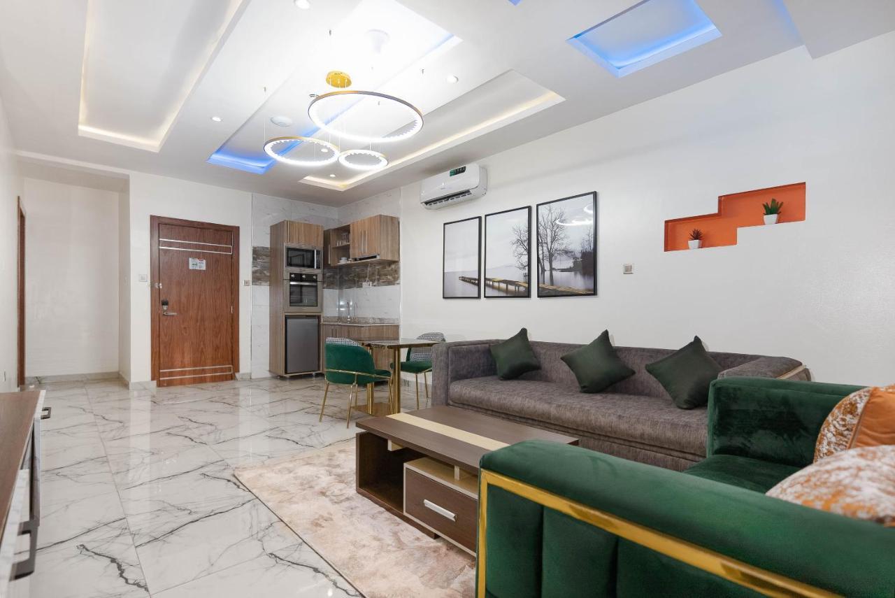 God'S Touch Apartments Remi Fani Kayode Gra. Ikeja Exteriör bild