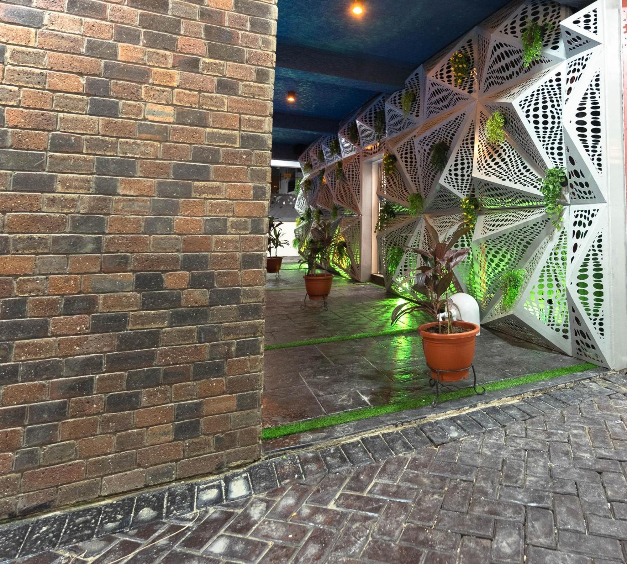 God'S Touch Apartments Remi Fani Kayode Gra. Ikeja Exteriör bild